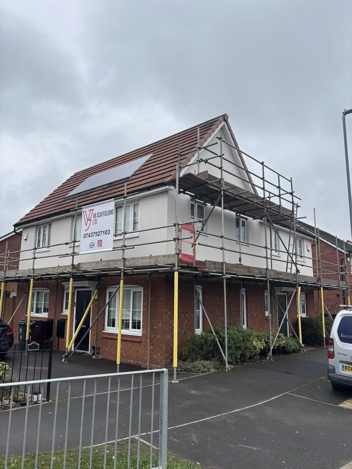 VB Scaffolding residential extension scaffold on a new-build semi-detached home